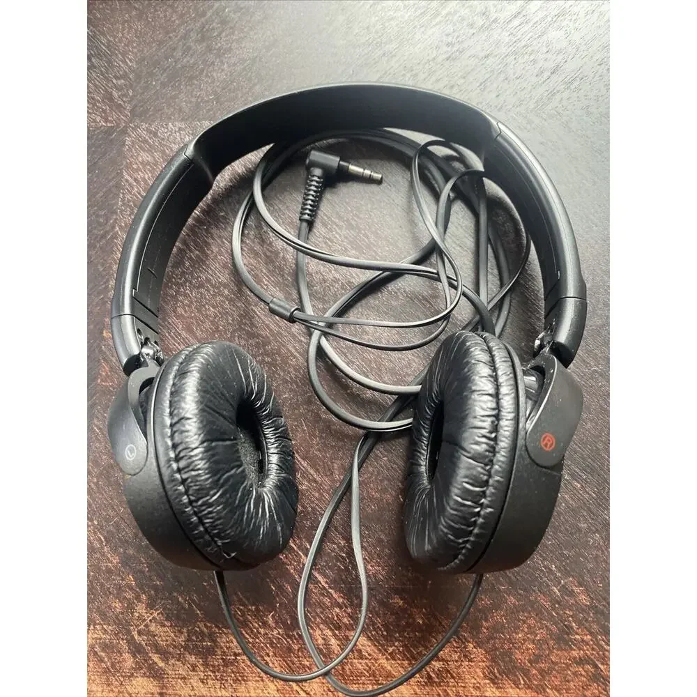 Sony Foldable Headphones MDR-ZX110 Over Ear Adjustable Black Wired Tested & Work